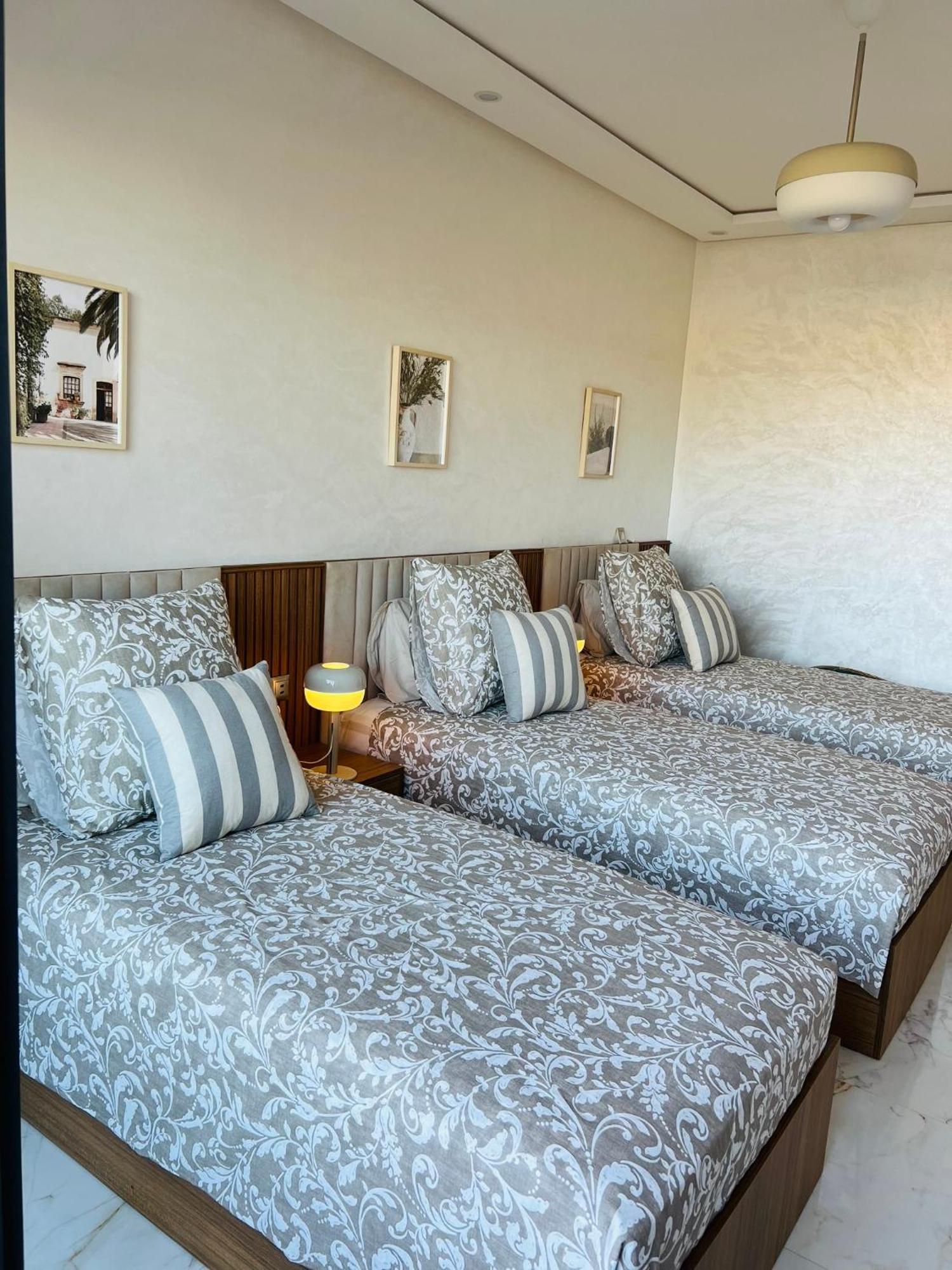 Fun And Sun - Appartement De Luxe - Dahomey Beach - Bouznika Luaran gambar